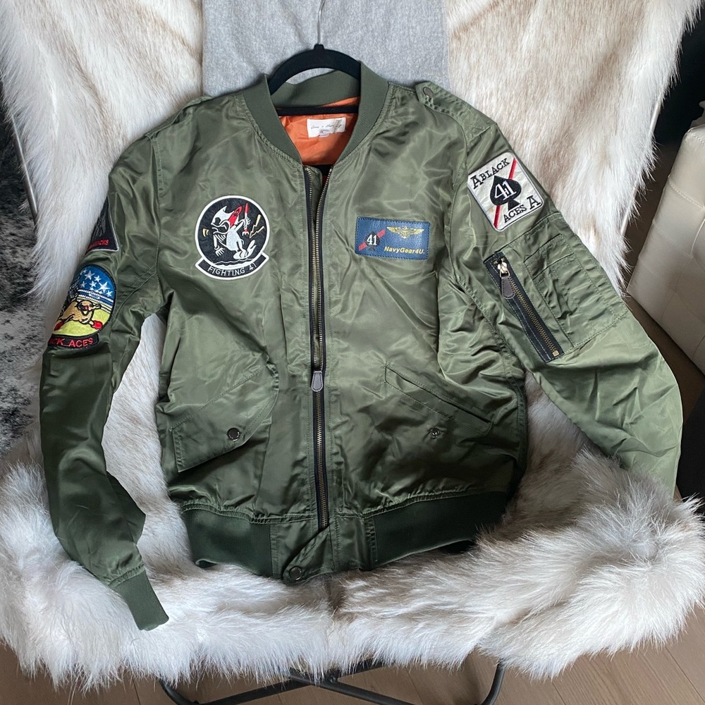 Love + Harmony Bomber